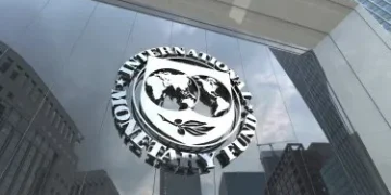 FMI: ajuste monetario y aumento de reservas por u$s8.000M.