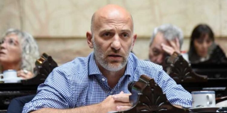 Yacobitti criticó la advertencia del Gobierno sobre el paro docente: ‘Desfinancian y desarticulan el sistema’