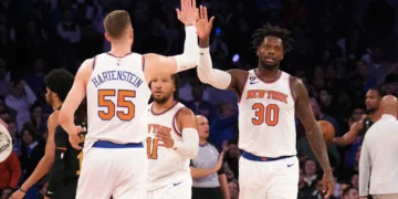 Los Knicks hacen historia al barrer a los Cavaliers y vuelven a las Finales de la NBA tras 27 años