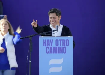 Kicillof refuerza su estructura en la Ciudad en medio de tensiones con La Cámpora