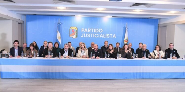 El PJ suma adhesiones a favor de las PASO y busca un acuerdo para terminar con las intervenciones