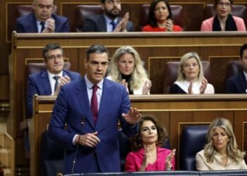 Pedro Sánchez expresa su apoyo a Zapatero ante la citación judicial del ex presidente socialista