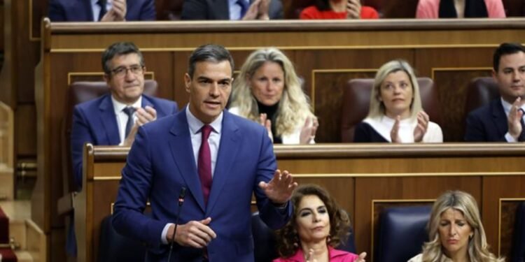 Pedro Sánchez expresa su apoyo a Zapatero ante la citación judicial del ex presidente socialista
