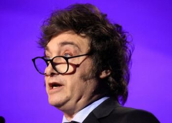 Milei viaja a Los Ángeles para presentar su plan económico y atraer inversiones