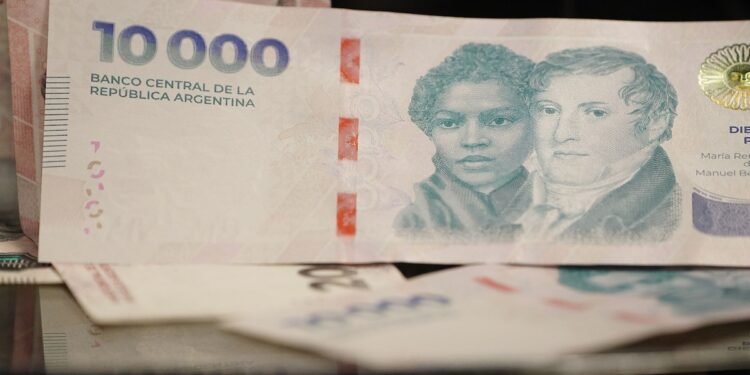 Inversión requerida para alcanzar $200.000 en un plazo fijo mensual