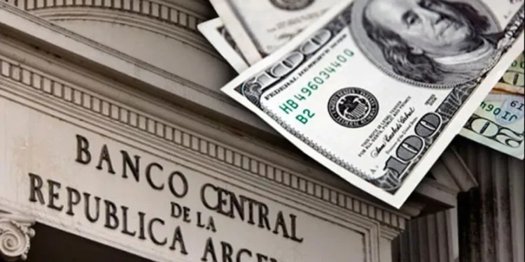 Valor del Dólar: Cotizaciones oficiales y paralelas este lunes 18 de mayo