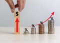 Inversiones en pesos: un análisis del rendimiento financiero en dólares en la primera mitad del año