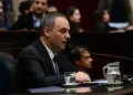 Manuel Adorni en el centro de la controversia: intentos de destitución y aliados en juego
