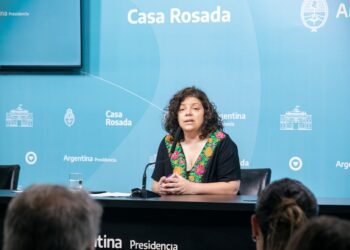 Carla Vizzotti se defendió ante la Justicia sobre su papel en la ley que atrasó la compra de vacunas Pfizer