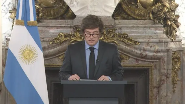 Javier Milei: “Los medios solo presentan información negativa”