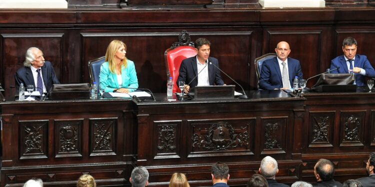 Conflictos y tensiones: el PJ refleja su crisis interna en la apertura del Senado bonaerense