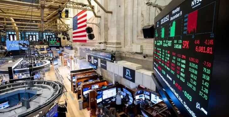 SpaceX busca reducir las comisiones para su inminente salida a bolsa