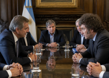 El Gobierno intenta avanzar con la reforma electoral en medio de tensiones con gobernadores y el PRO