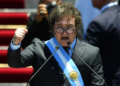 Encuesta reciente evalúa a 11 políticos: resultados negativos para todos, Milei en séptimo lugar