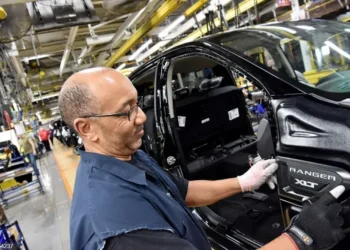 La creación de empleo en Estados Unidos se ralentiza en junio, quedando por debajo de las proyecciones