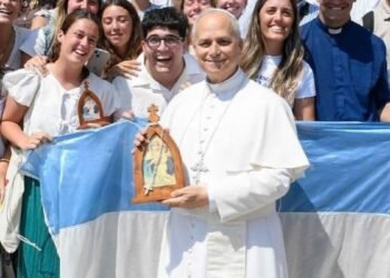 Avanzada del Vaticano llega a Buenos Aires para organizar una posible visita del Papa