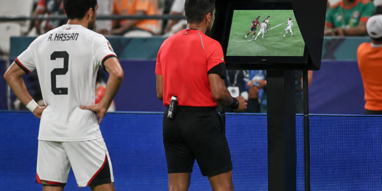 El VAR en Egipto: un análisis de las decisiones controversiales