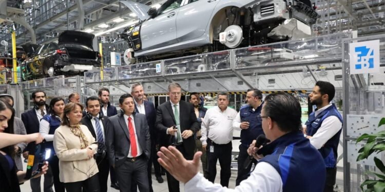 El Gobierno establece cero retenciones para productos industriales y parte de la industria automotriz