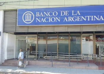 Inversión en plazos fijos en dólares: beneficios y mejores tasas disponibles