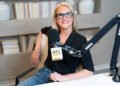 Mel Robbins, especialista en desarrollo personal: “Debés aprender a amar a tus padres por quienes son, no por quienes deseás que sean”