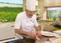 Karlos Arguiñano, chef de 77 años, comparte su rutina diaria: “Me levanto a las 6:30, desayuno café con leche, pan con aceite de oliva y fruta y camino 10 km”