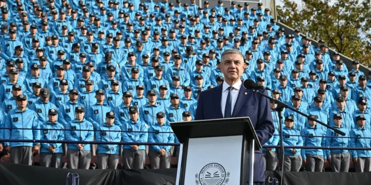 Jorge Macri destacó a los cadetes más sobresalientes de la Policía de la Ciudad