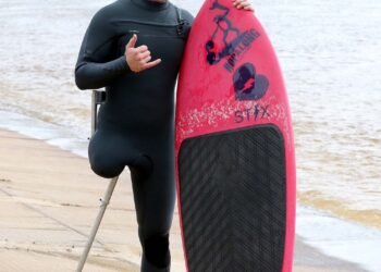 Llywelyn Williams: ‘Perdí una pierna a los 16 años y soy cuatro veces campeón mundial de surf’