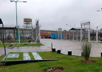 Denuncian a ex miembros de fuerzas de seguridad que están presos y a autoridades del Penal por presunto narcotráfico y extorsión