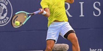 Mariano Navone amplía su temporada más exitosa con un valioso triunfo ante Valentin Vacherot en Canadá