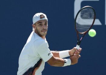 Cerúndolo protagonizó un punto memorable en el US Open que evocó a Federer