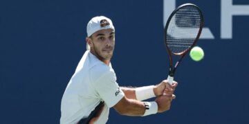 Cerúndolo protagonizó un punto memorable en el US Open que evocó a Federer