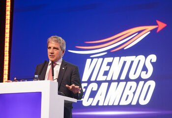 Luis Caputo defiende el rumbo económico y anticipa desafíos futuros