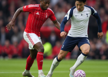 Nottingham Forest y Tottenham Hotspur se enfrentan por la Premier League 2026: detalles del encuentro