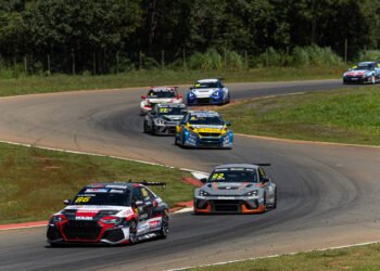 Accidente impactante en el TCR South America: un neumático golpeó a un espectador