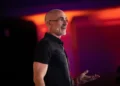 Arthur Brooks, experto en felicidad de Harvard: “La satisfacción duradera no proviene de tener más, sino de desear menos”