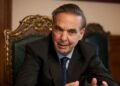 Pichetto critica a Milei y señala a Karina como la líder en la gestión
