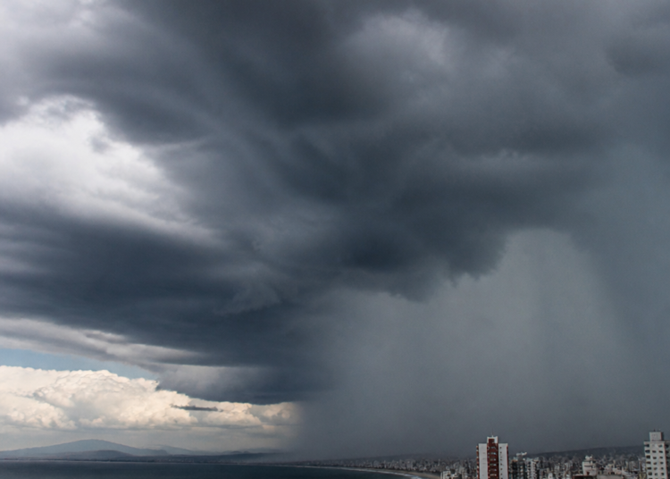 Persiste el bloqueo atmosférico que provocará mal tiempo con lluvias y tormentas hasta el viernes: regiones afectadas