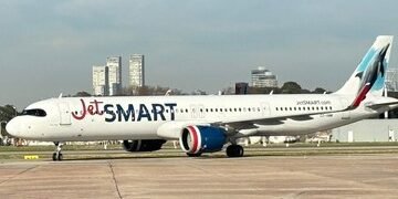 La Argentina reabre sus cielos internos a aerolíneas extranjeras: JetSmart Chile obtiene aprobación para operar