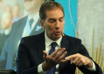 Mandatarios provinciales reclaman obras e intervenciones de Santilli generan preocupación