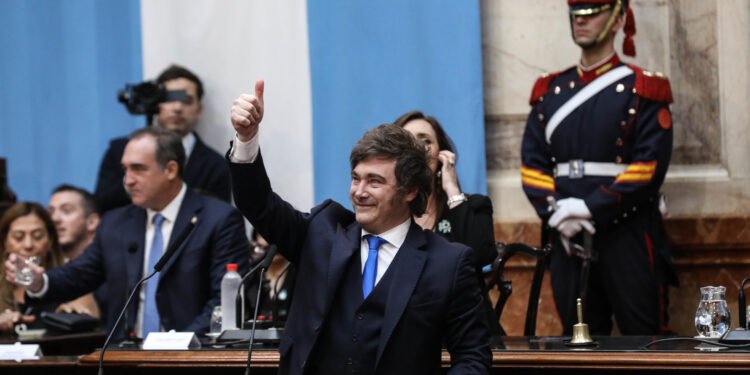 Se acumulan proyectos en el Congreso y aumentan las posibilidades de que Javier Milei convoque a sesiones extraordinarias