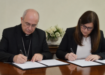 La Iglesia y el Ministerio de Salud establecen un compromiso para abordar la crisis en discapacidad