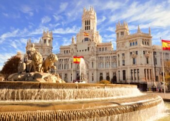 Noé, docente en Madrid: “Pago 525 euros mensuales por un departamento de 15 m² y tengo suerte porque es barato”