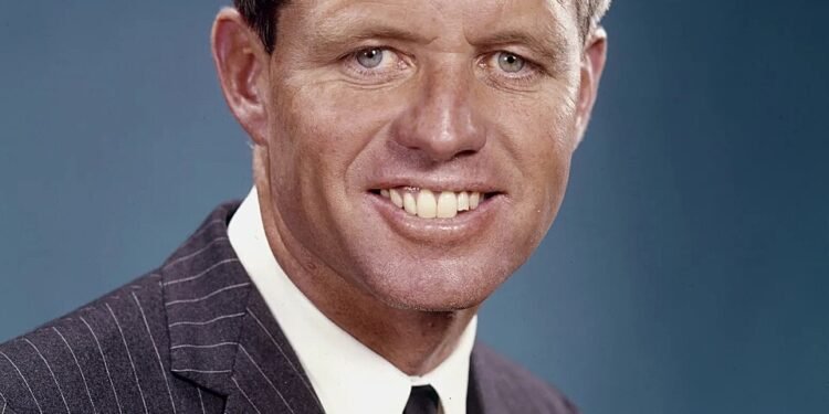 Una vida marcada: la historia de Juan Romero y su encuentro con Robert Kennedy